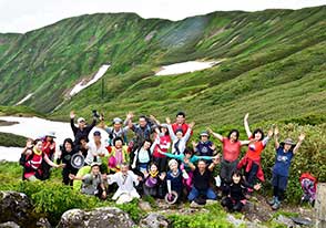 出羽三山 月山本宮登頂バスツアー