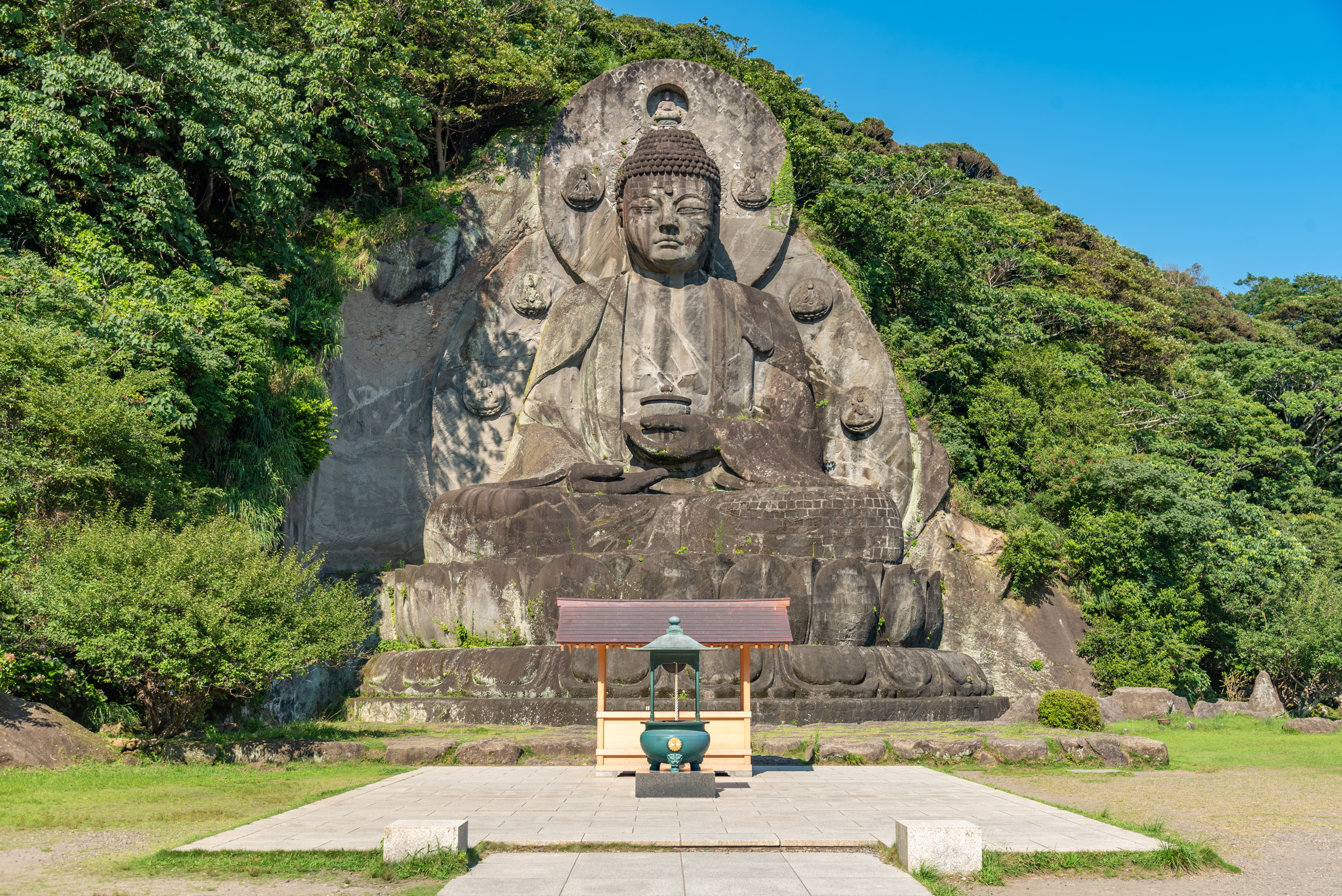 鋸山日本寺 日本最大の大仏