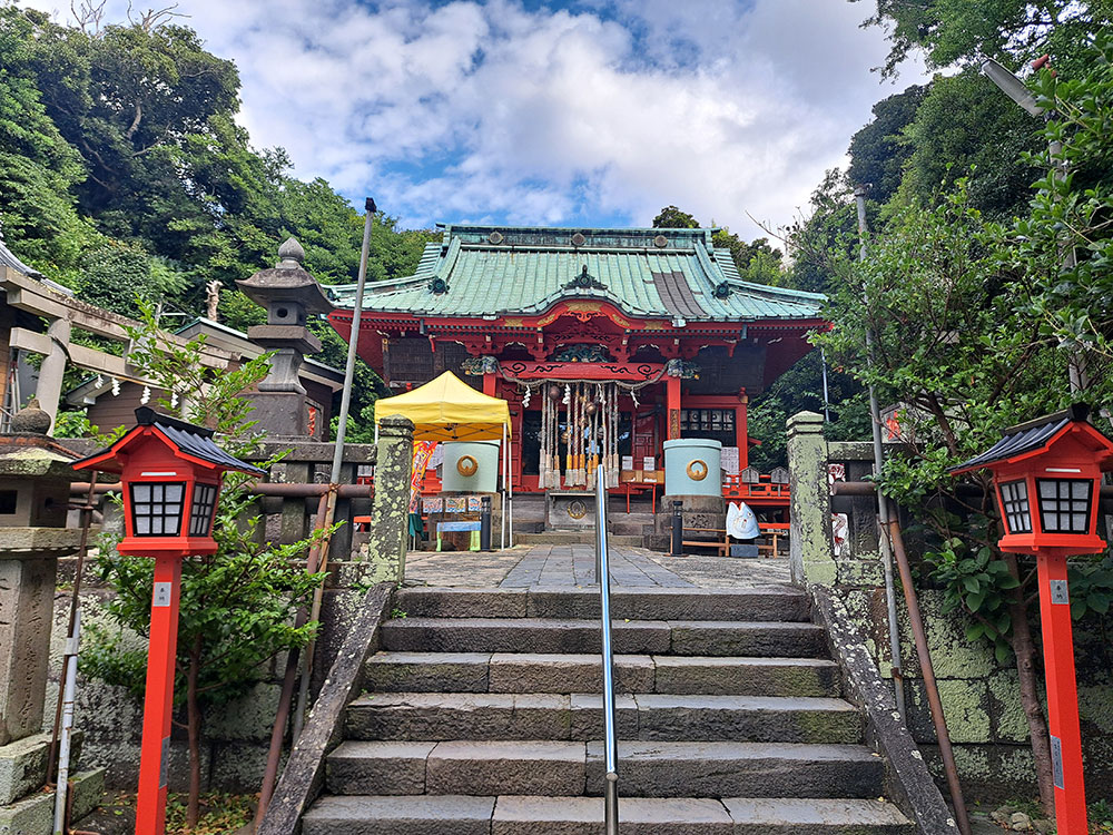 海南神社