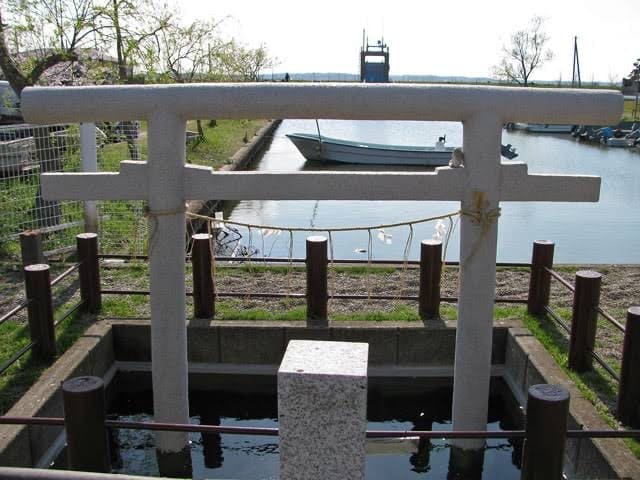 息栖神社 井戸「忍潮井」