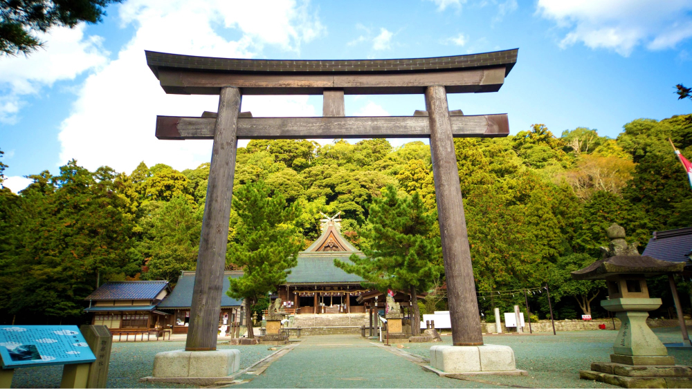 石見国と出雲国の一宮巡り・絶景の元乃隅神社ツアーのイメージ1