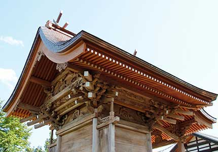 上田城と生島足島神社などの上田市八社巡りバスツアー