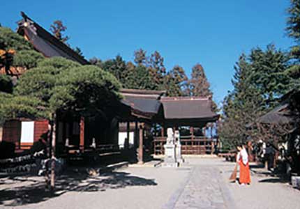 天空の紅葉カート(八ヶ岳)と身曾岐神社 イタリアンバイキング付